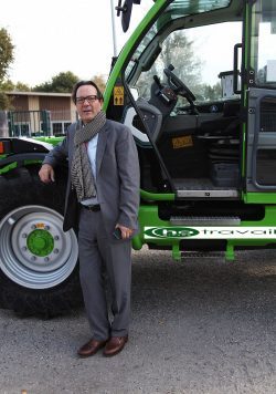 portrait de serge dessay, dirigeant Apm fondateur de Hotravail